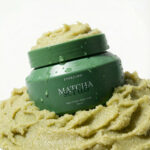 Detoxifying Salt Scrub with Matcha - Image 2